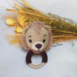 Lionceau version Hochet